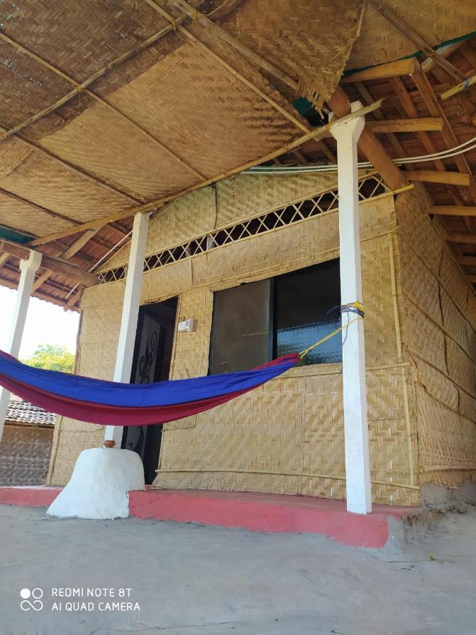Sweet Valley Cottages Arambol Exterior photo